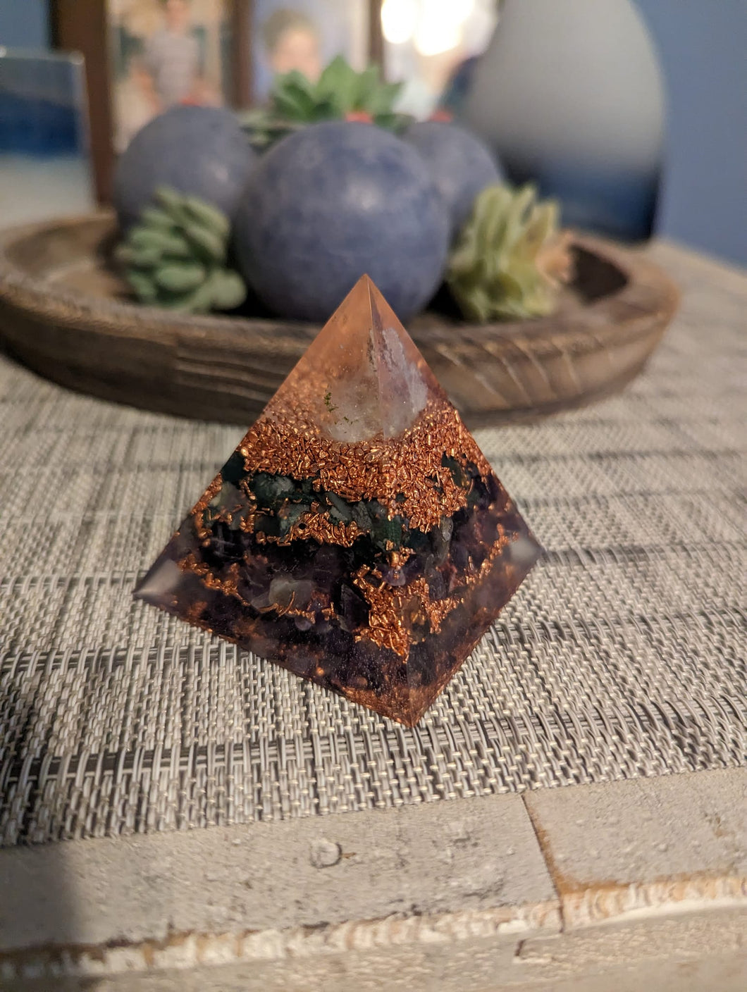 Pyramid orgonite with clear quartz, moss agate, amethyst and copper