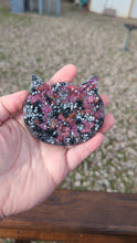 Load and play video in Gallery viewer, Druzy cat head orgonite with ruby, black obsidian and aluminum
